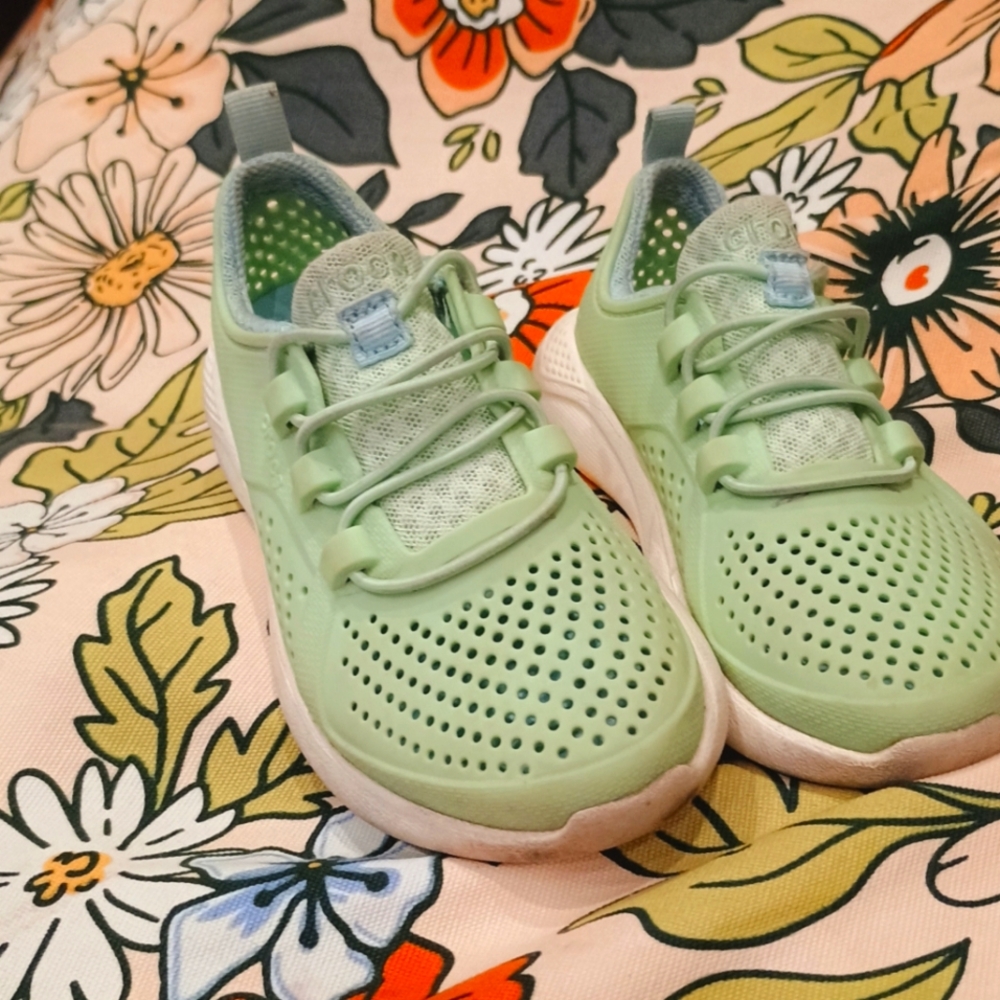 Croc Sneakers Pastel Green
